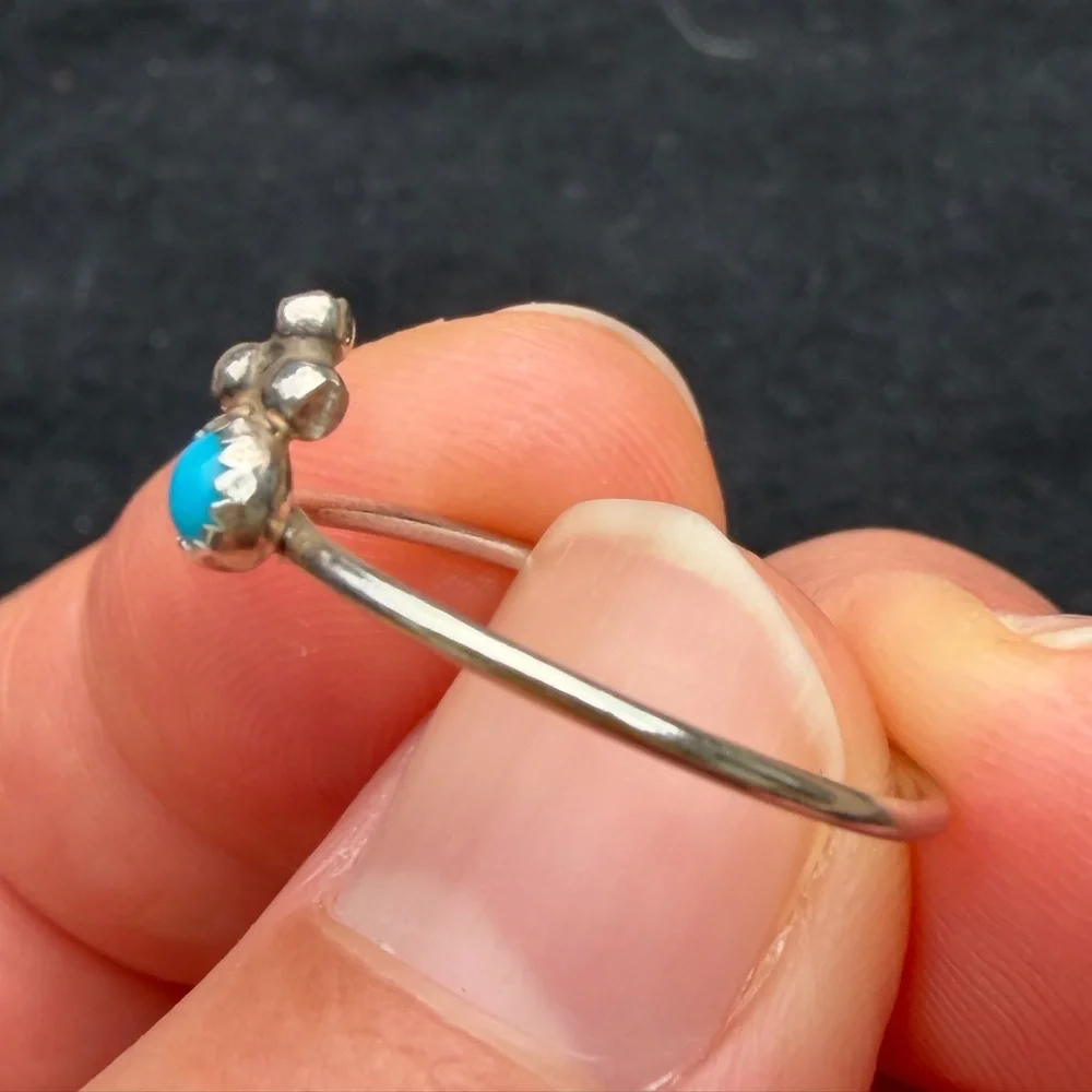 Turquoise crown ring - Picture 3 of 5